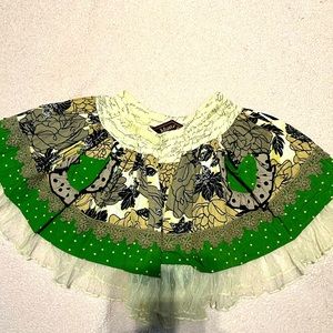 Very cute Mustard Pie skirt size 4T